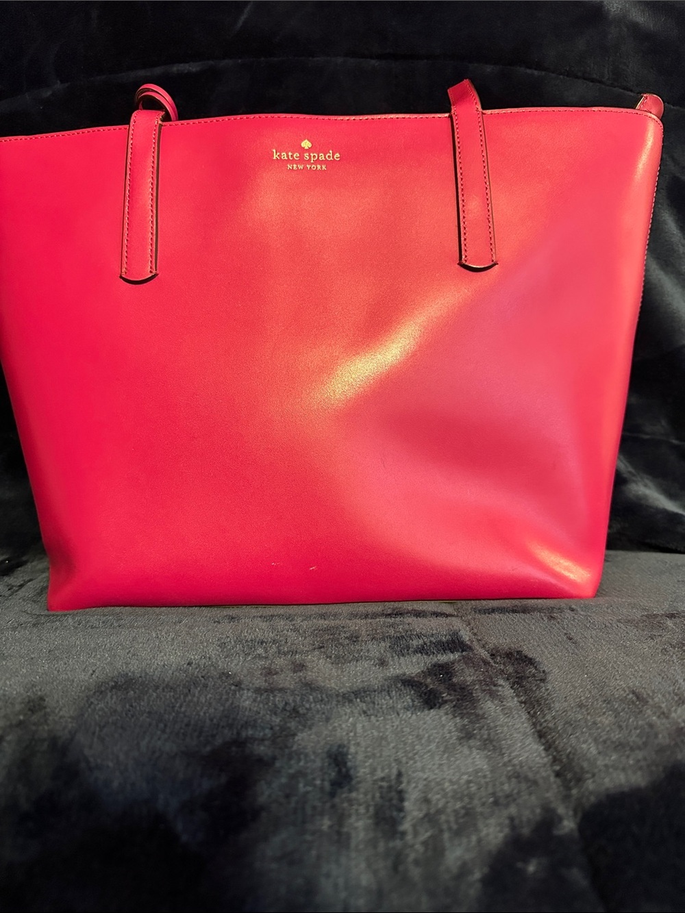 Kate Spade New York Deep Magenta Emilia Large Tote

EMILIA LARGE TOTE